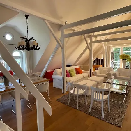 Am Rheinsteig & Loreley Lykershausen